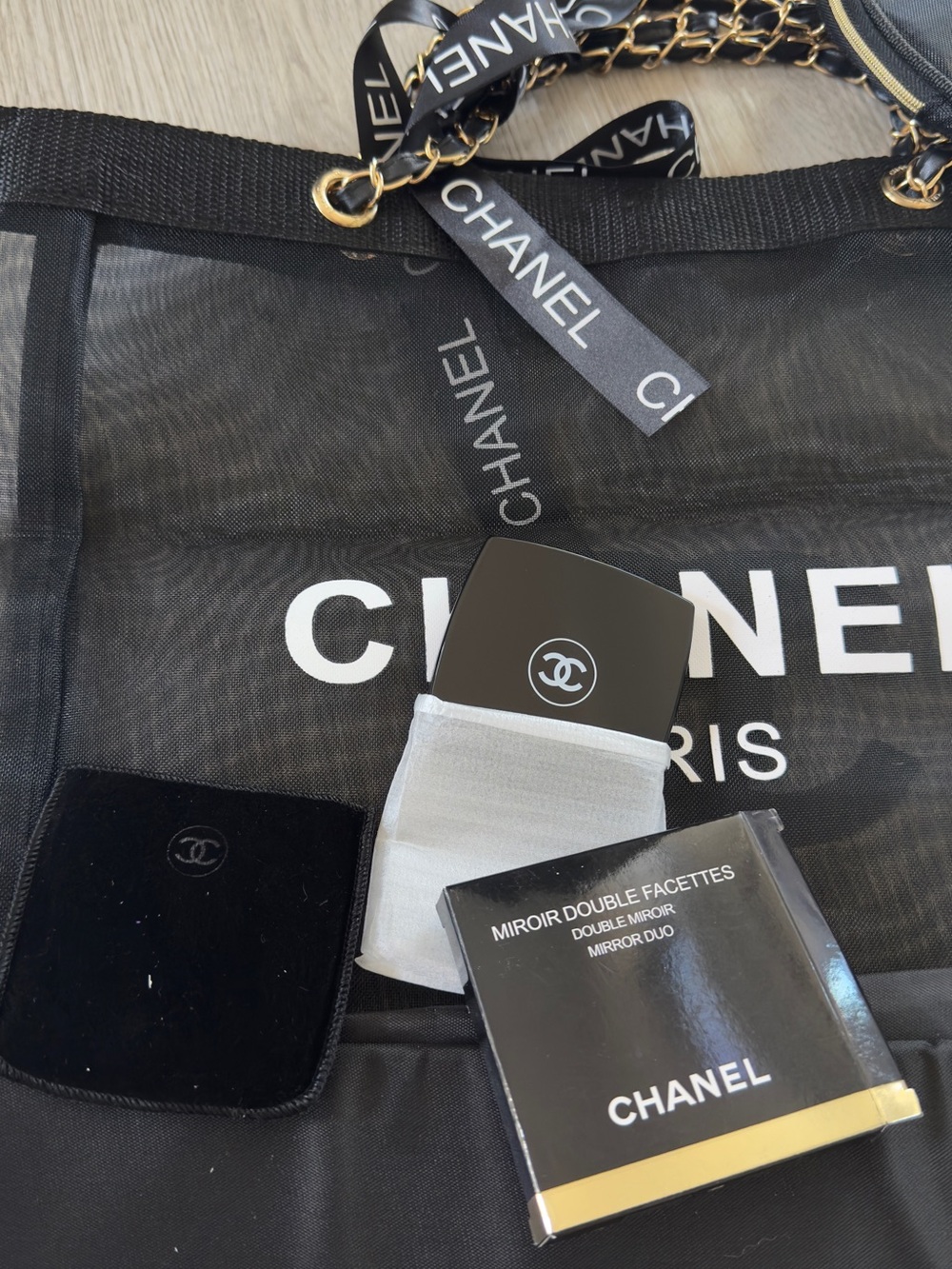 CHANEL Black Logo Tote and Accessory Set with Gold Chain Details - Picture 6 of 16